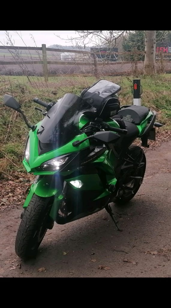 Kawasaki, Z, 2017, 1043 (cc)