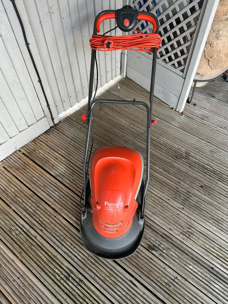 Flymo Hover Vac 270