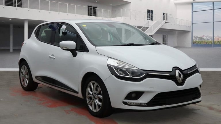 2017 Renault Clio 1.2 Petrol (16V), Dynamique Edition, Hatchback, 5 Door, Manual, Euro 6. Hatchba...