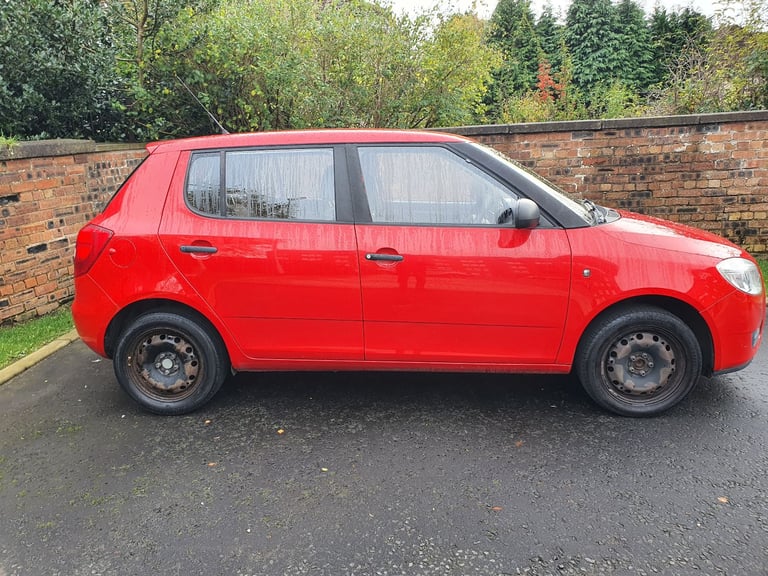 Skoda, FABIA, Hatchback, 2010, Manual, 1198 (cc), 5 doors