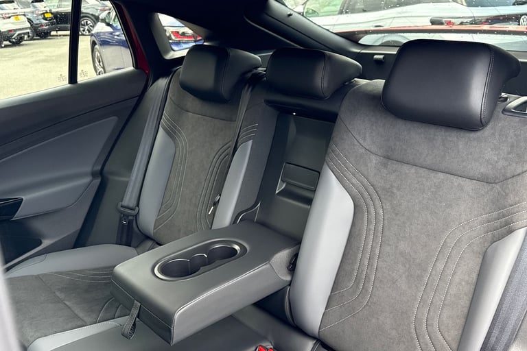 2025 Volkswagen ID.5 Pro 77kWh Match Auto 5dr SUV Automatic