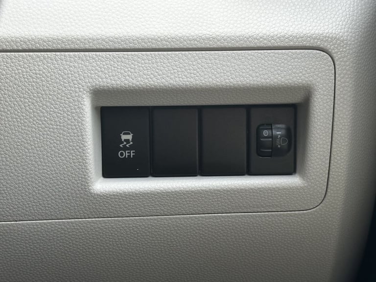 2017 Suzuki Ignis 1.2 Dualjet SZ-T Hatchback 5dr Petrol Manual Euro 6 (90 ps) Hatchback Petrol Ma...