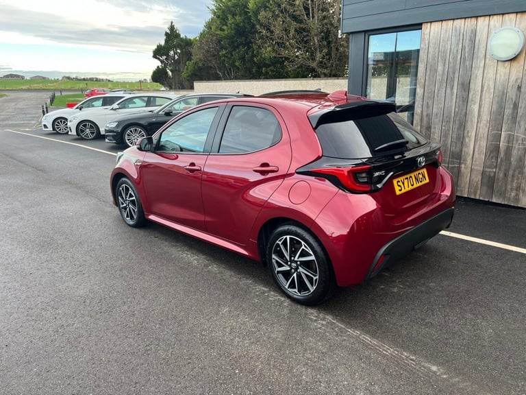 TOYOTA YARIS 1.5 VVT-h Design 2020