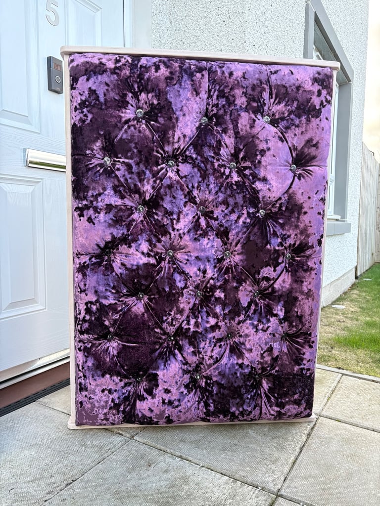 Salon welcome/reception desk