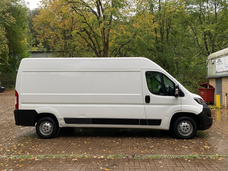 2019 Peugeot Boxer 335 L3H2 PROFESSIONAL 2.0 BLUE HDI LWB VAN (EURO 6) NO VAT !