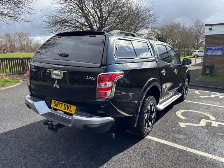 2017 Mitsubishi L200 2.4 DI-D DC Barbarian Auto 4WD Euro 6 4dr PICK UP Diesel Automatic