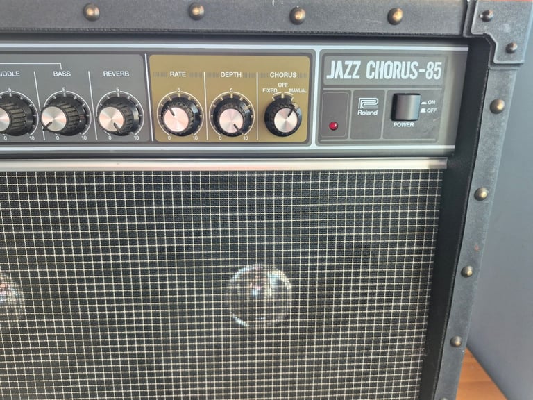 Roland Jazz Chorus 85