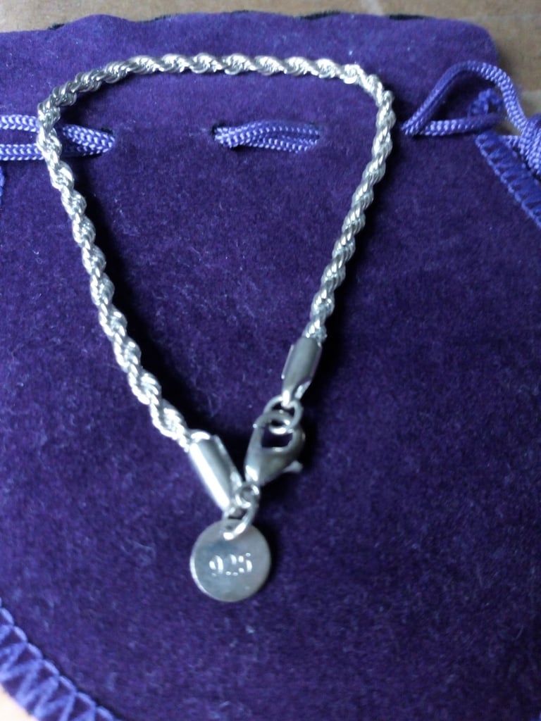 image for NEW STERLING SILVER ROPE BRACELET (UNISEX). COMES IN NICE VELVET POUCH