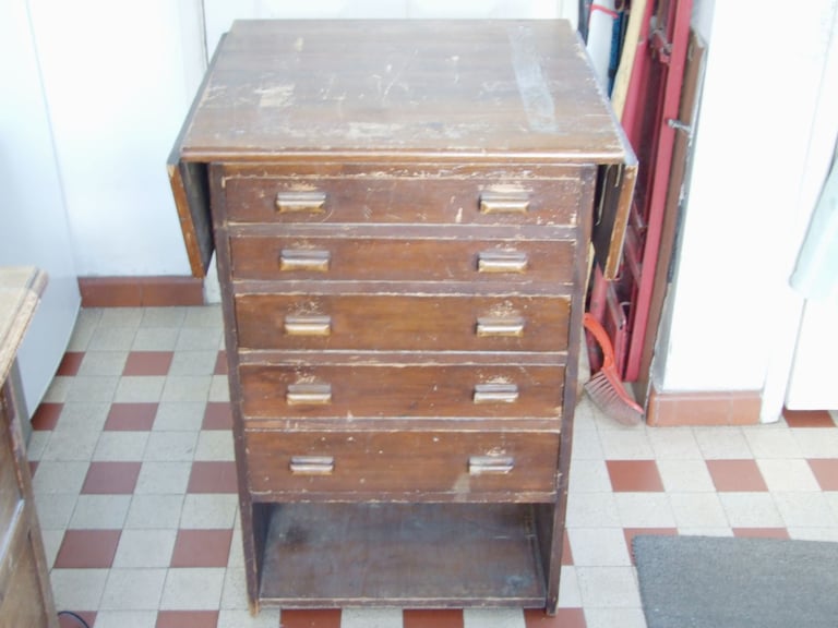 image for Large Chest Of Drawers With Compartments For Meccano / Hobbies