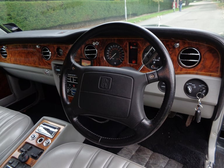 2000 Rolls-Royce Silver Spur III 4dr Auto SALOON Petrol Automatic