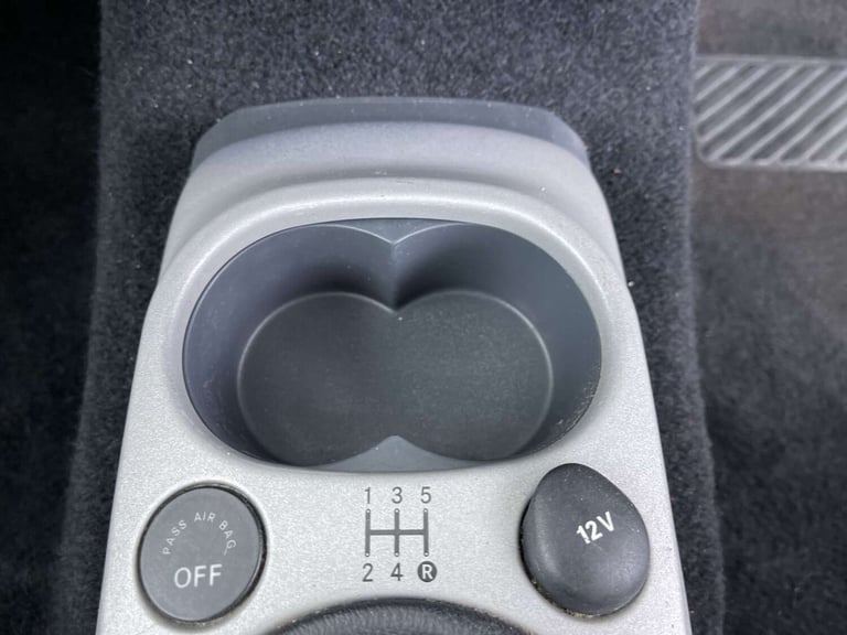 2004 smart forfour 1.5 CDI Passion Hatchback 5dr Diesel Manual (126 g/km, 95 bhp) Hatchback Diese...