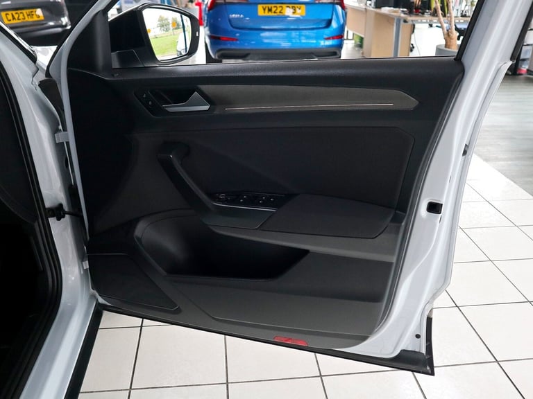 2020 Volkswagen T-Roc 1.0 Design TSI 5DR Suv Petrol Suv Petrol Manual