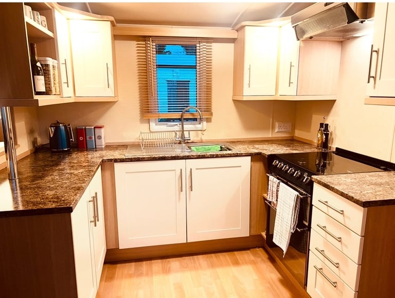 6 Berth Static Caravan 