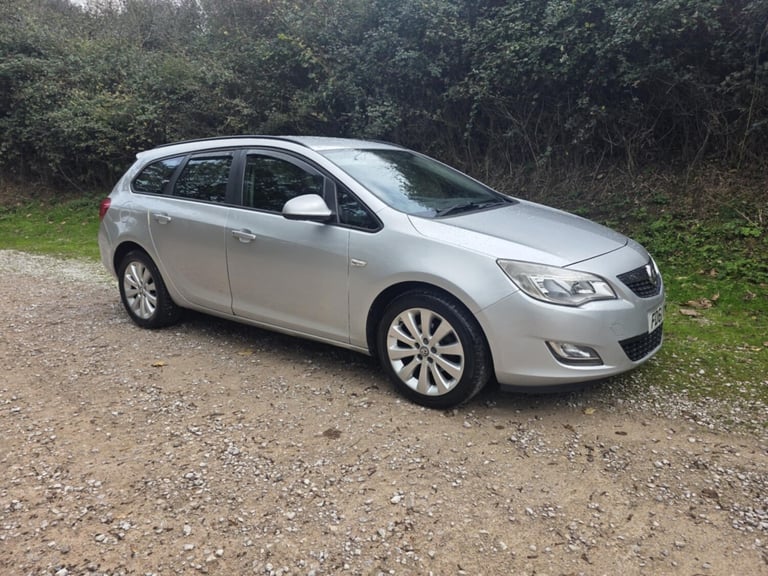 2012 Vauxhall Astra 1.3 CDTi 16V ecoFLEX Exclusiv 5dr ESTATE Diesel Manual
