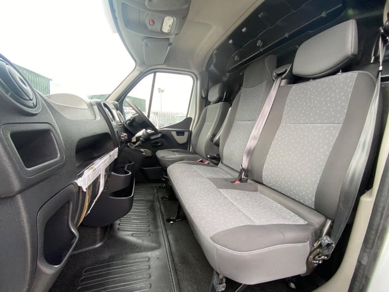2018 Vauxhall Movano 2.3 CDTI H2 Van 130ps PANEL VAN DIESEL Manual