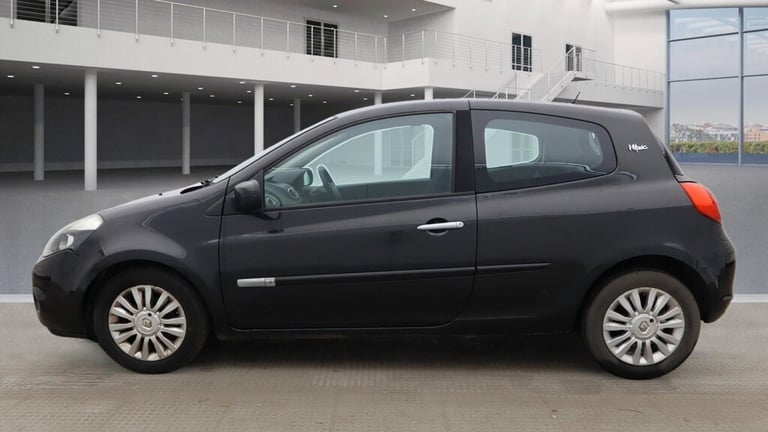 2012 Renault Clio 1.2 16V I-Music 3dr HATCHBACK Petrol Manual