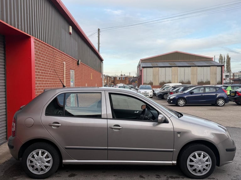 2007 Skoda Fabia 1.2 HTP 12V Ambiente 5dr HATCHBACK Petrol Manual