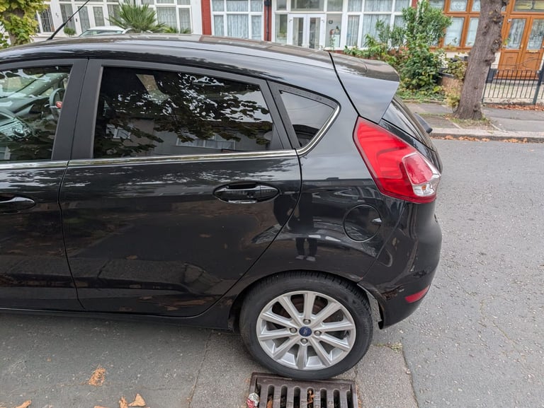 Ford, FIESTA, Hatchback, 2015, Manual, 998 (cc), 5 doors, Low Road Tax £20 !!!!