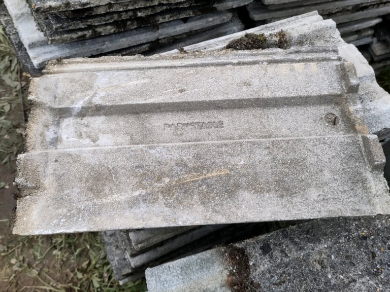 Reclaimed Barnstaple concrete roof tiles