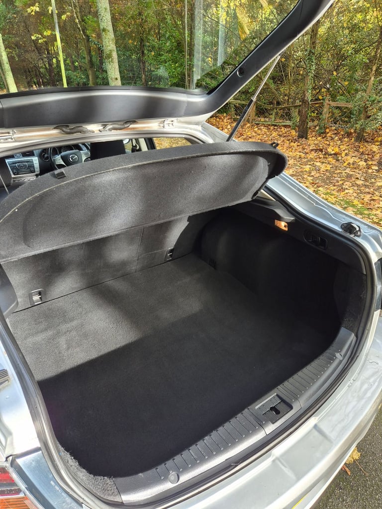 Mazda, 6, Hatchback, 2009, Manual, 2183 (cc), 5 doors