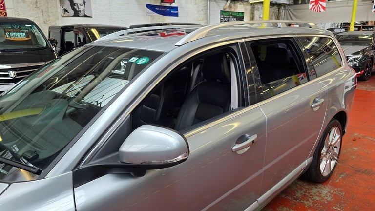  Volvo V70 3.0 T6 R-Design Geartronic AWD Petrol Automatic