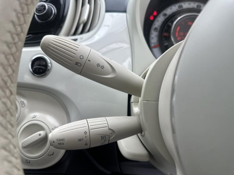 2018 Fiat 500 1.2 Lounge Hatchback 3dr Petrol Manual Euro 6 (s/s) (69 bhp) Hatchback Petrol Manual