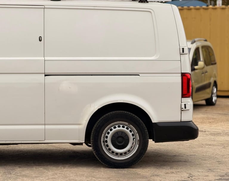 2017 Volkswagen Transporter 2.0 TDI BMT 102 Startline Van Euro 6 PANEL VAN Diesel Manual