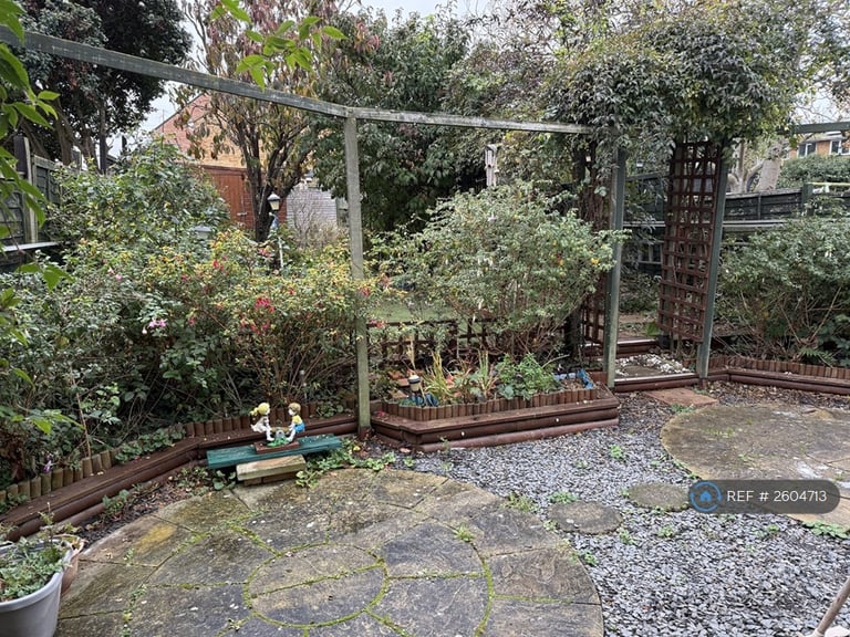 3 bedroom house in Nixon Avenue, Ramsgate, CT12 (3 bed) (#2604713)