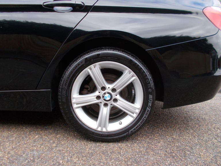 2014 BMW 3 Series 2.0 325d BluePerformance SE Euro 6 (s/s) 4dr SALOON Diesel Manual