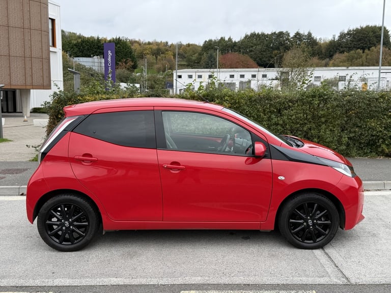 TOYOTA AYGO 1.0 VVT-i x-style 2017