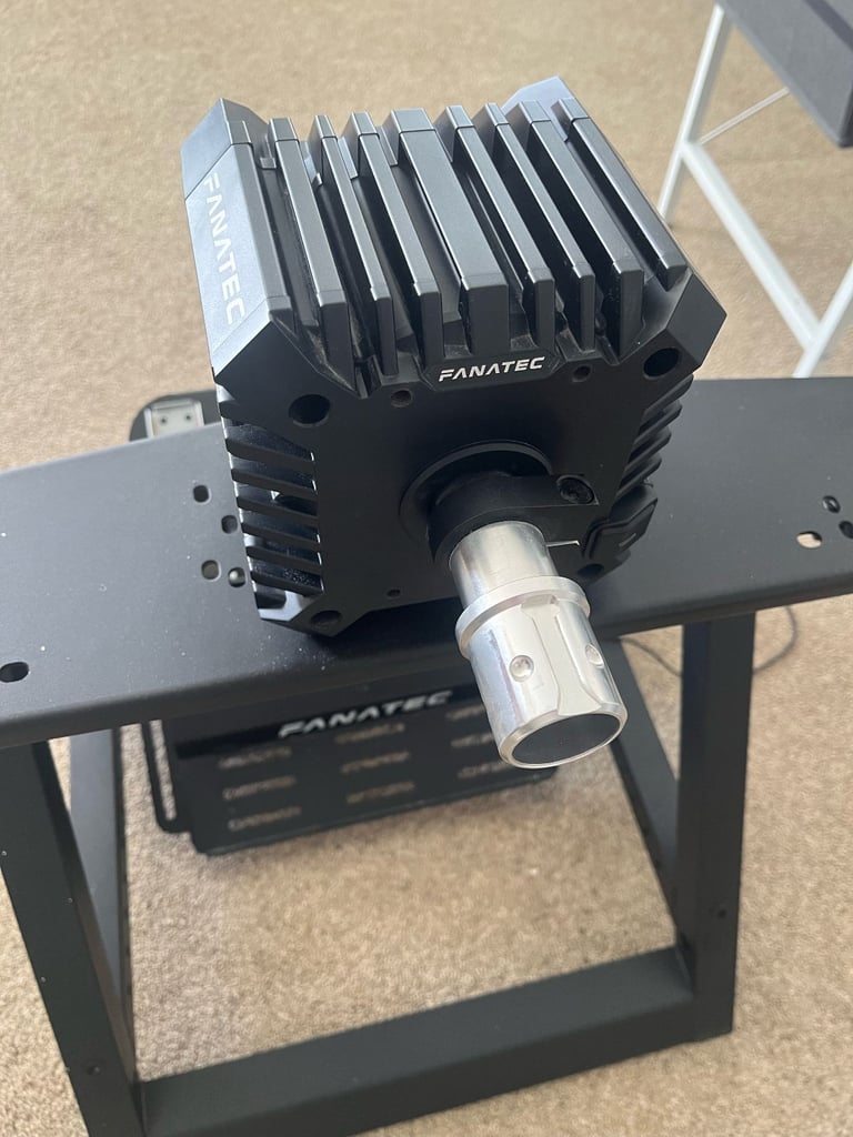Fanatec CSL DD 5mn Bundle with Wheelstand