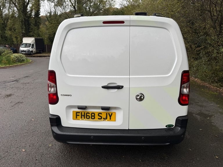 2019 Vauxhall Combo 2300 1.6 Turbo D 100ps H1 Edition Van PANEL VAN DIESEL Manual