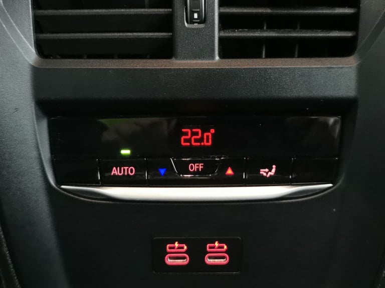 2024 BMW 3 Series 2.0 330e 12kWh M Sport Touring 5dr Petrol Plug-in Hybrid Auto Euro 6 (s/s)  Est...