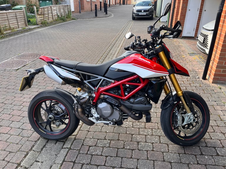 Ducati Hypermotard SP, 2020, 937cc