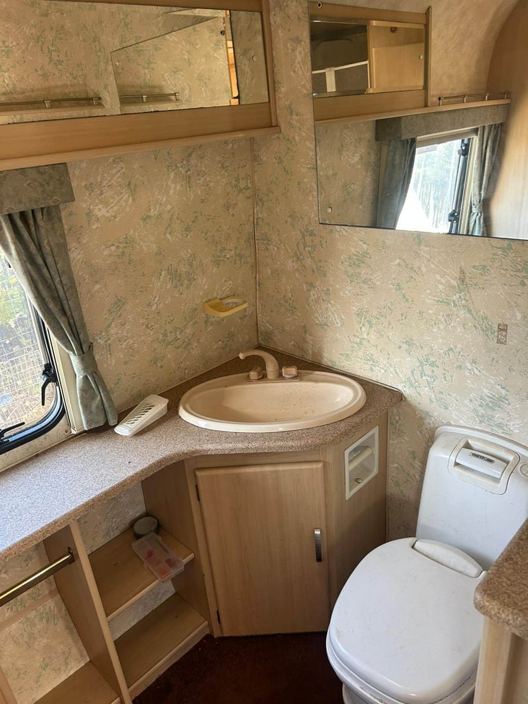 Elddis Broadway caravan 
