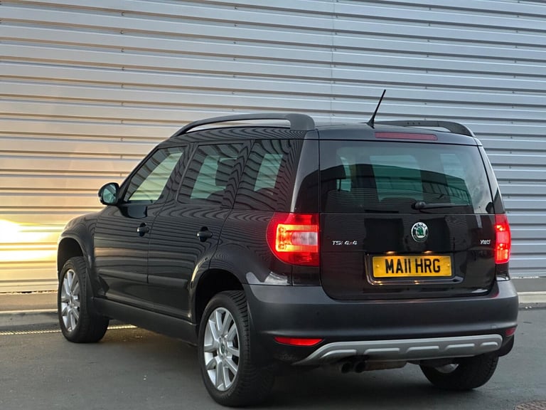 2011 Skoda Yeti 1.8 TSI Elegance 4WD Euro 5 5dr HATCHBACK Petrol Manual