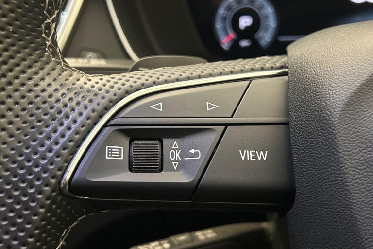  Audi Q5 S line 45 TFSI quattro 265 PS S tronic Petrol Automatic
