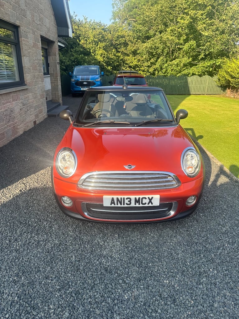 Mini, CONVERTIBLE, Convertible, 2013, Manual, 1598 (cc), 2 doors