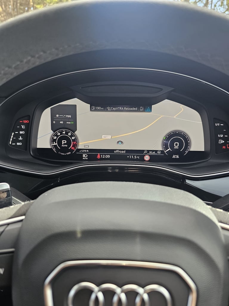 AUDI RSQ8 TFSI QUATTRO VORSPRUNG 