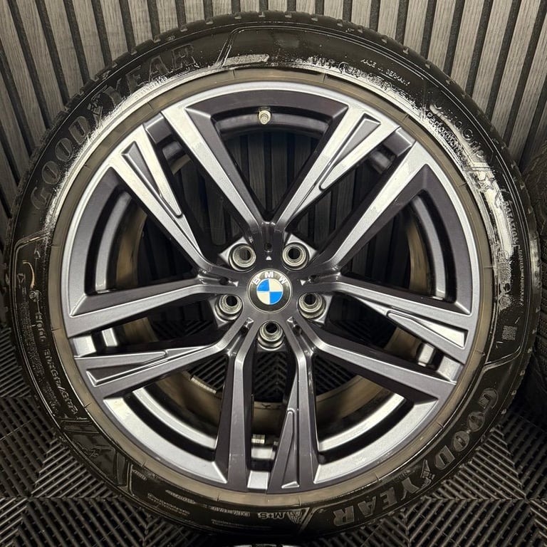 18'' GENUINE BMW 4 SERIES I4 853 G26 G22 G23 ALLOY WHEELS WINTER TYRES ALLOYS