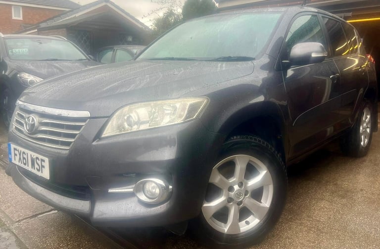 2011 Toyota RAV4 2.2 D-4D XT-R 5dr ESTATE Diesel Manual