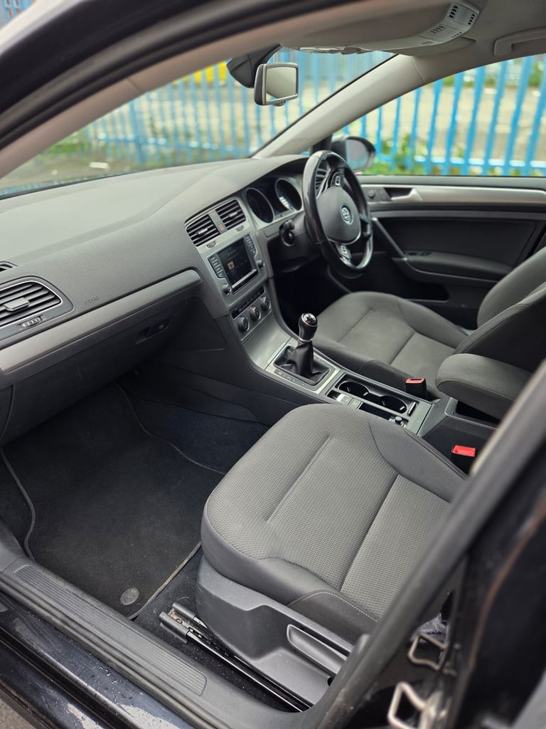Volkswagen, GOLF, mk 7 Hatchback, 2016,  Tdi  bluemotion 5 sp Manual, 1598 (cc), 5 doors