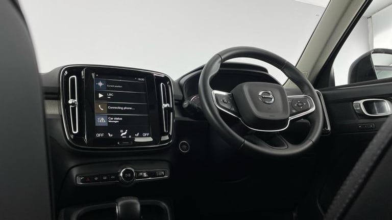 2021 Volvo XC40 Inscription T3 manual Manual SUV Petrol Manual