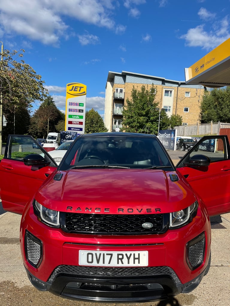 RANGE ROVER EVOQUE DYNAMIC LUX VERSION WITH £7000 WORTH OF EXTRAS