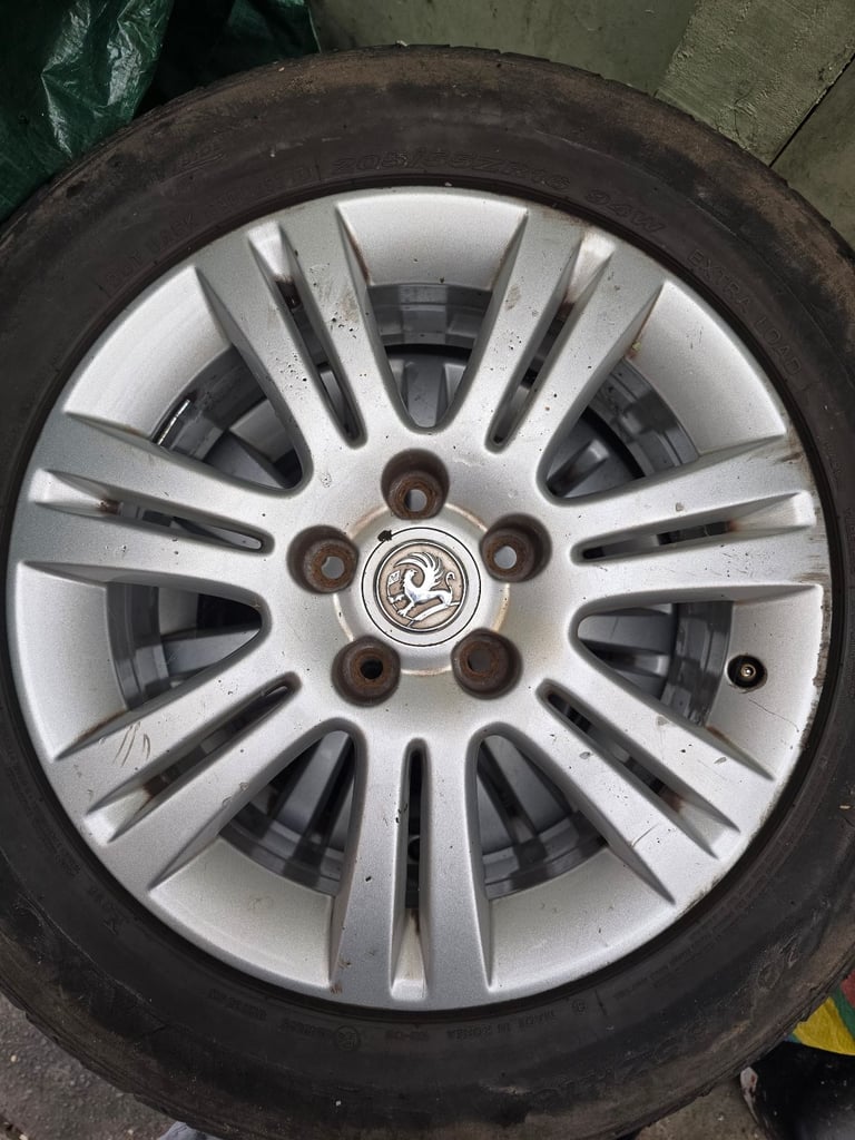 Zafira b alloys wheels 2010