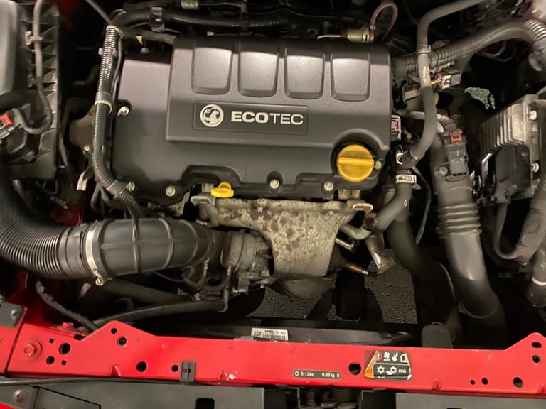 Vauxhall astra GTC, Hatchback, 2016, Manual, 1364 (cc), 3 doors