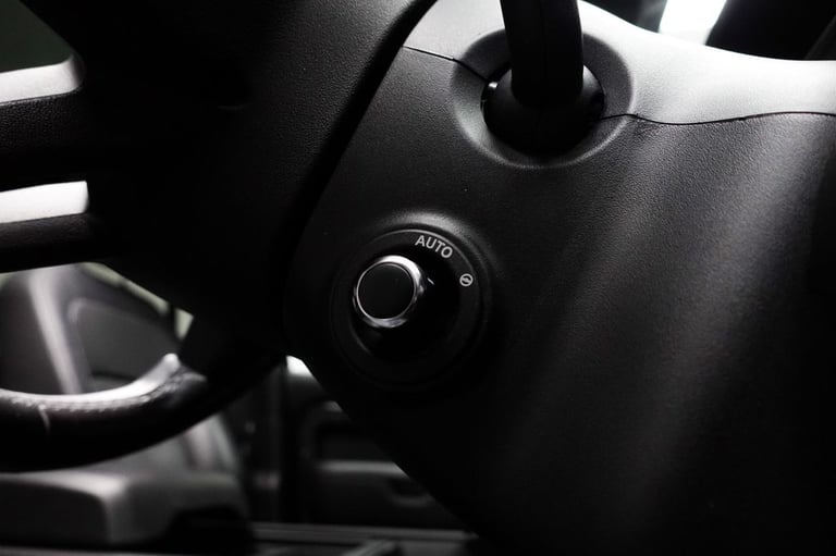 2022 Land Rover Defender 110 3.0 D300 MHEV X-Dynamic HSE SUV 5dr Diesel Auto 4WD Euro 6 (s/s) (30...