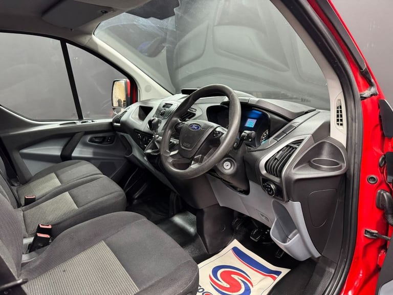 2017 Ford Transit Custom 2.0 TDCi 105ps Low Roof Van PANEL VAN DIESEL Manual