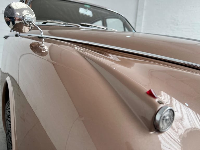 1965 Daimler V8 Petrol Automatic