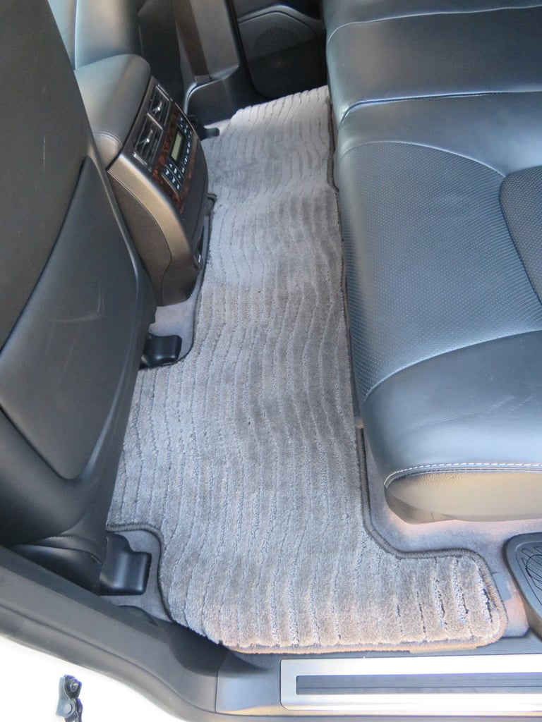 2015 Toyota Landcruiser ZX 4.6 V8  4x4 Petrol Automatic